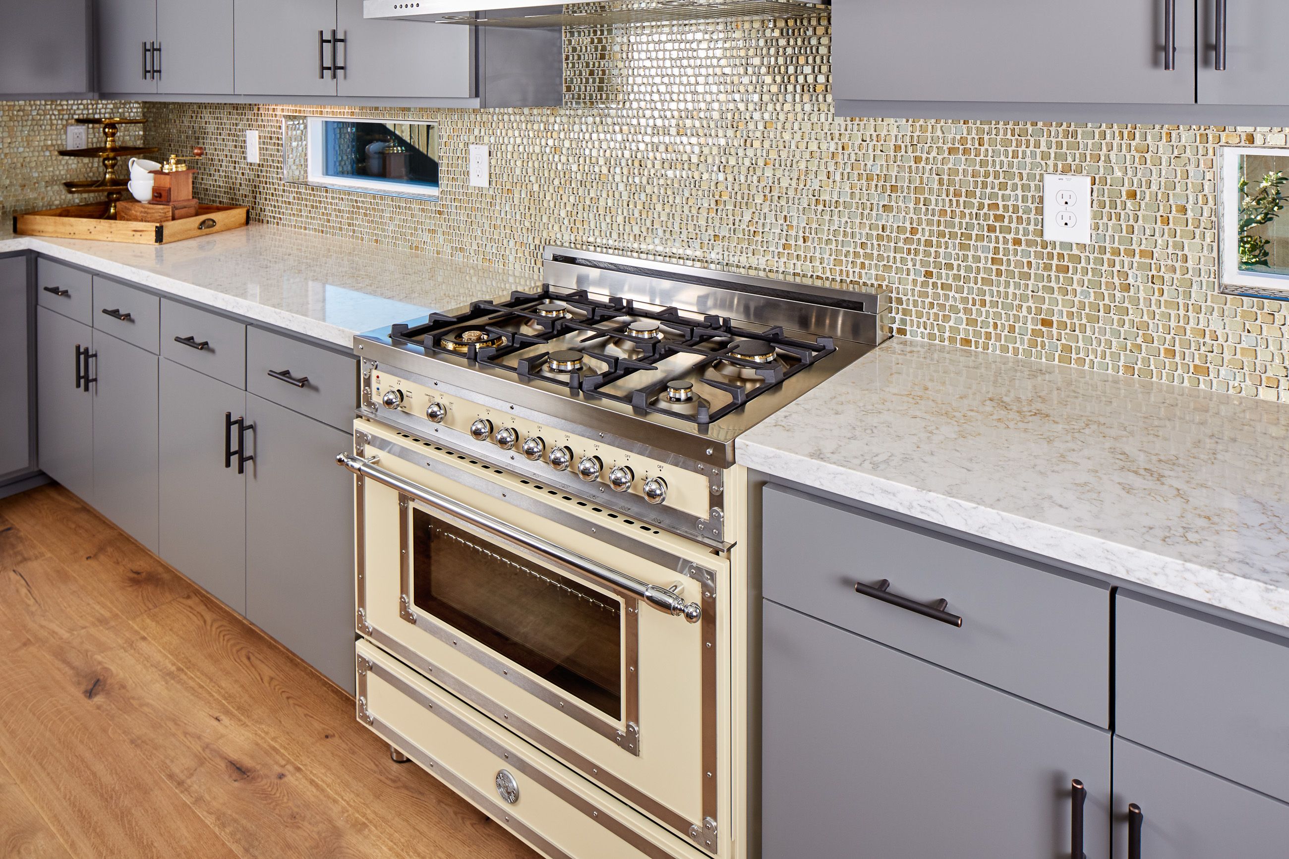 Builder Images 11 Out of 23