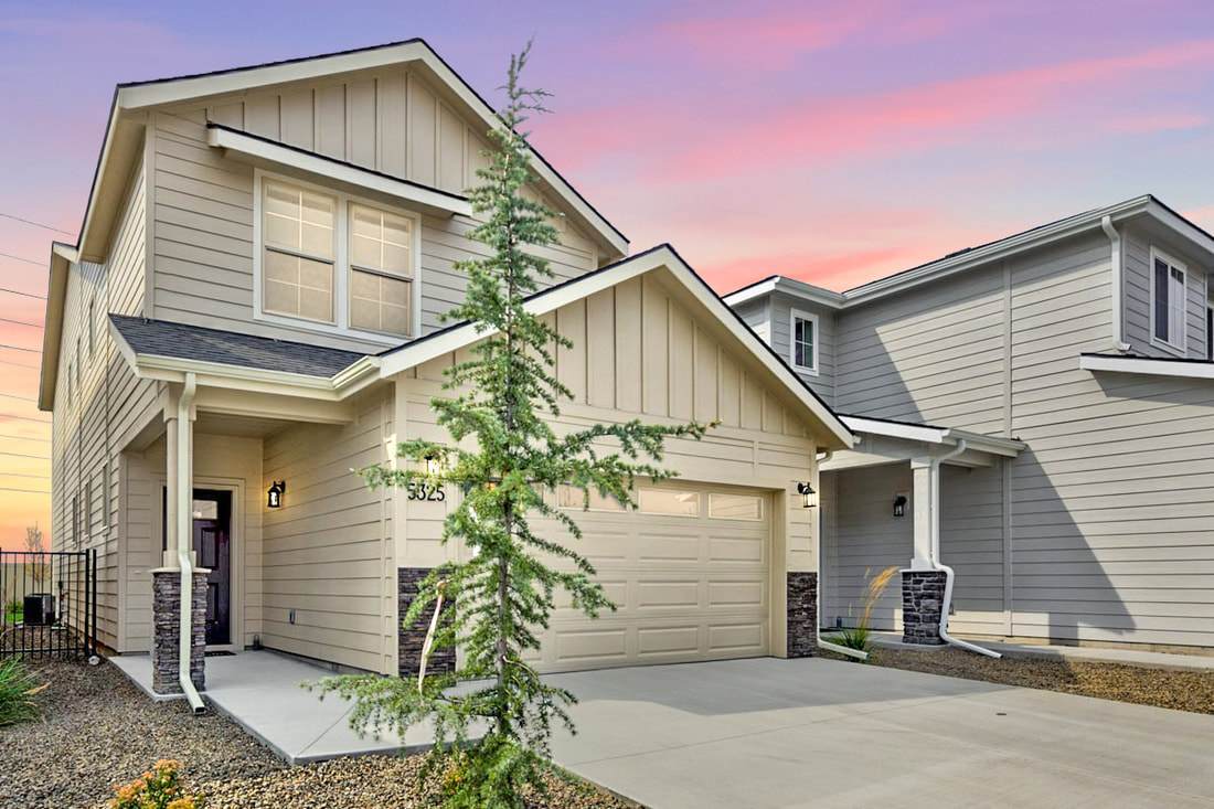 Builder Images 3 Out of 21