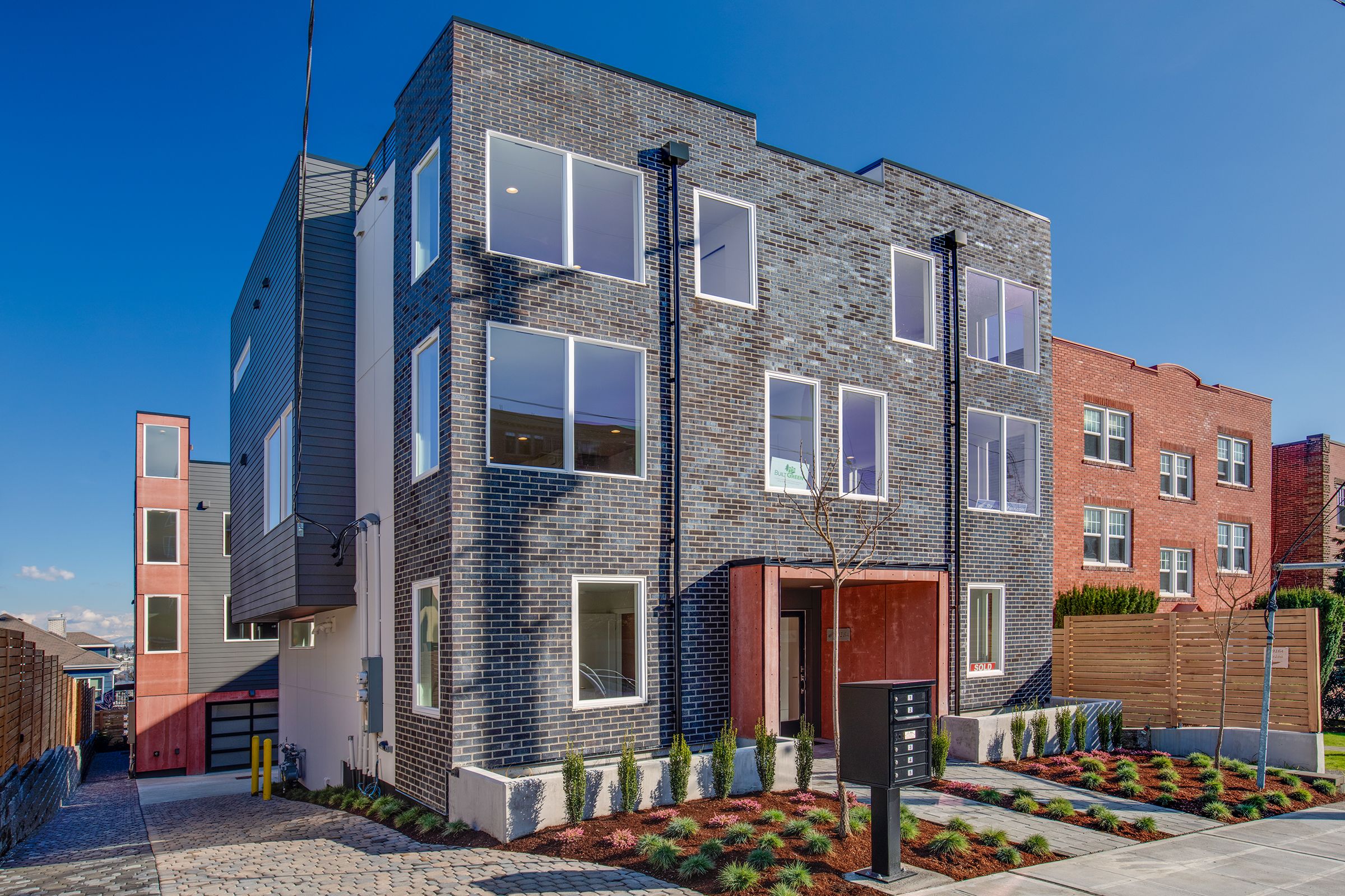 Builder Images 2 Out of 24