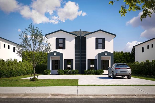 Builder Images 1 Out of 24