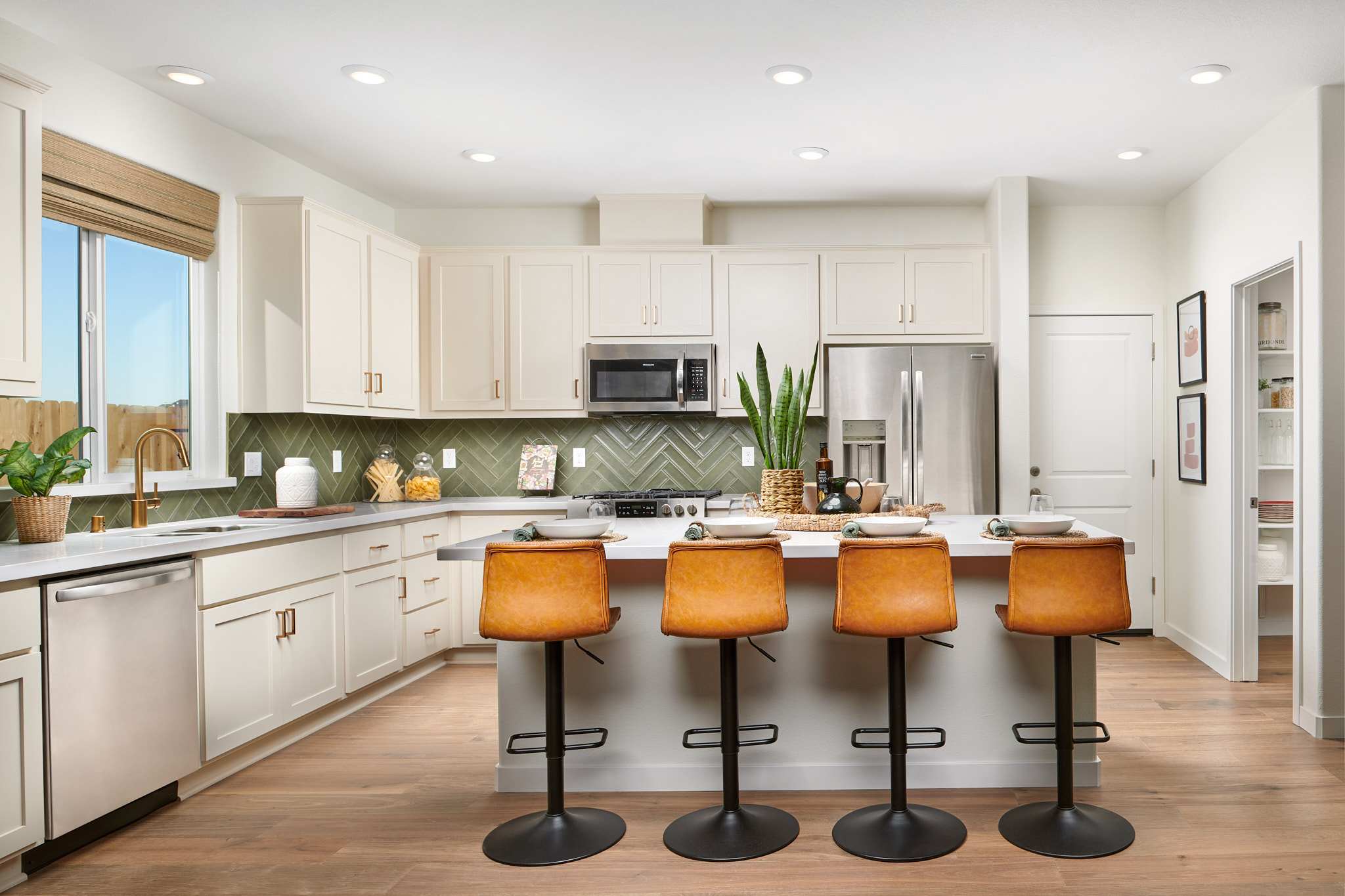 Builder Images 10 Out of 23