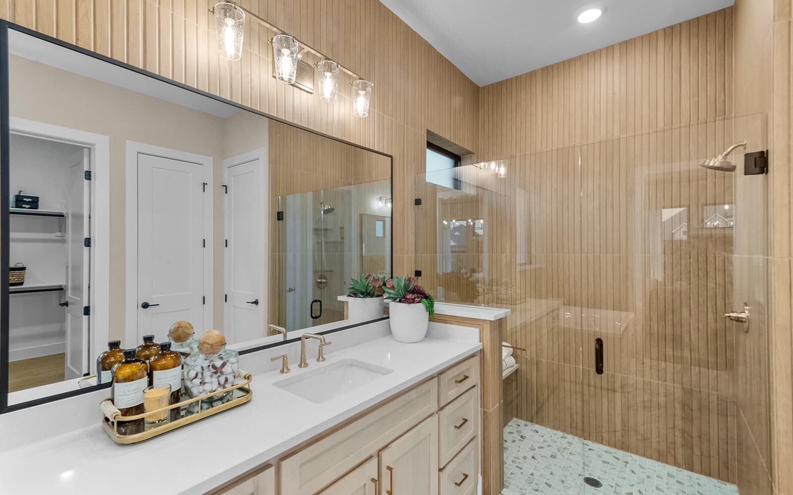 Builder Images 3 Out of 24