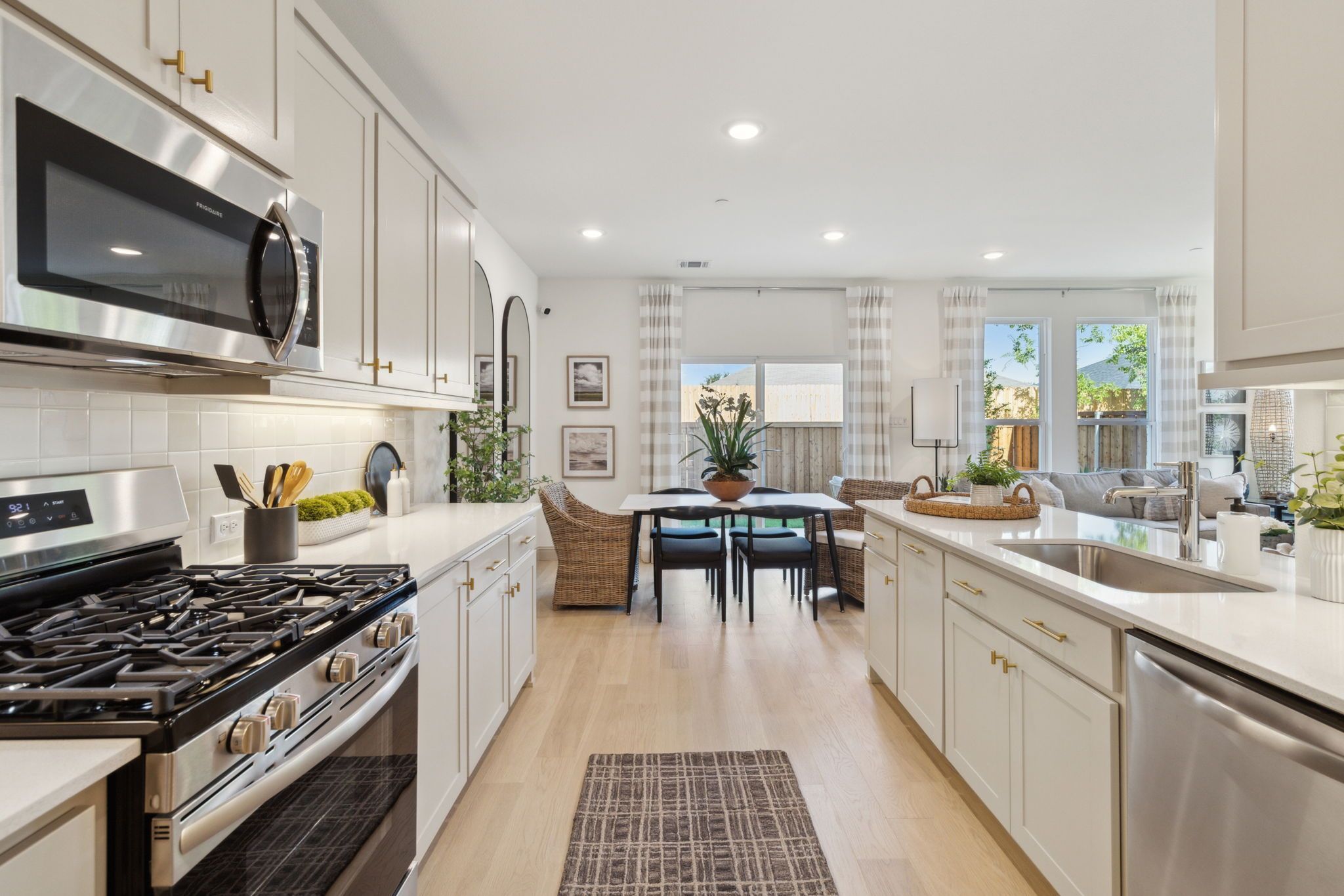 Builder Images 10 Out of 24