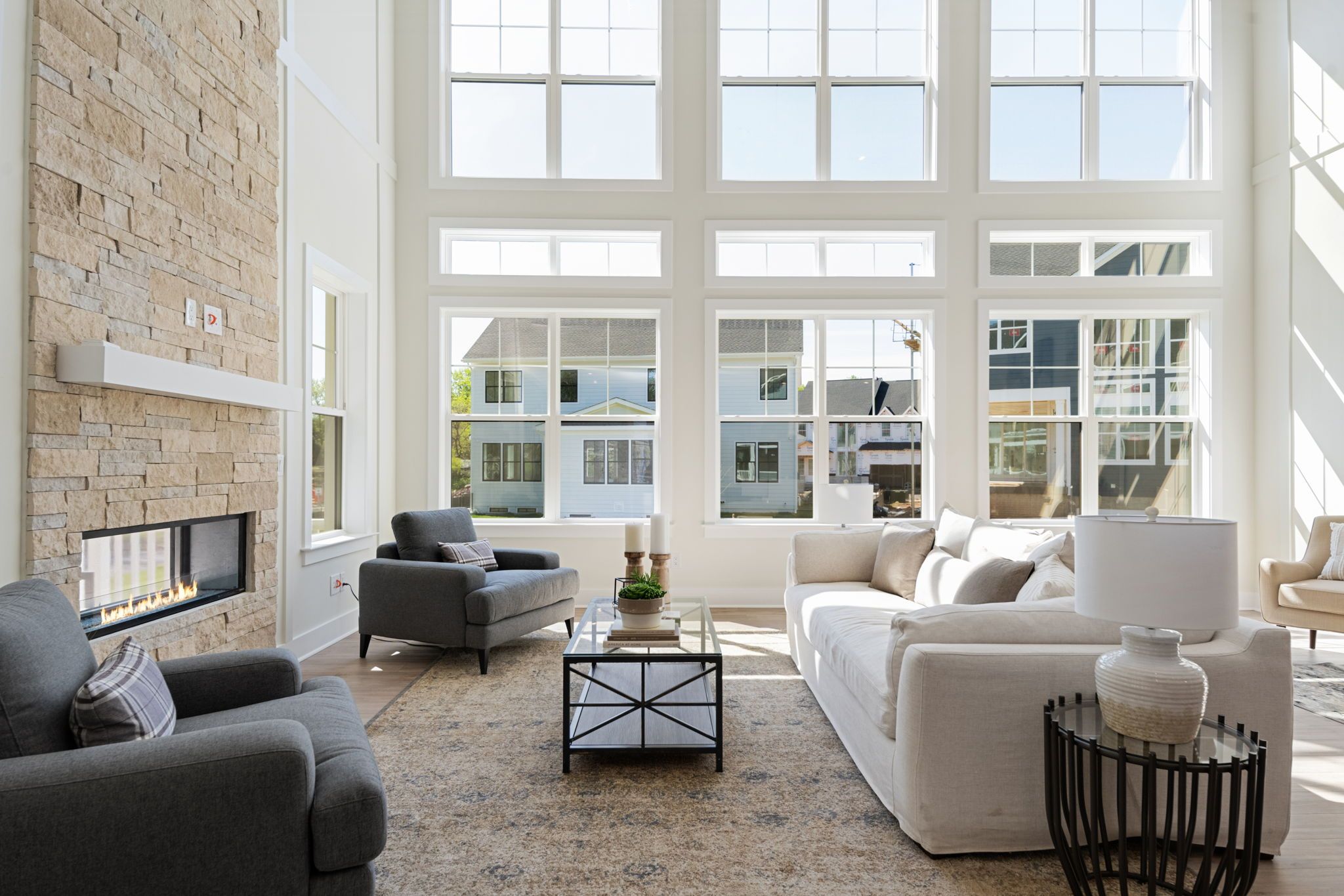 Builder Images 2 Out of 24