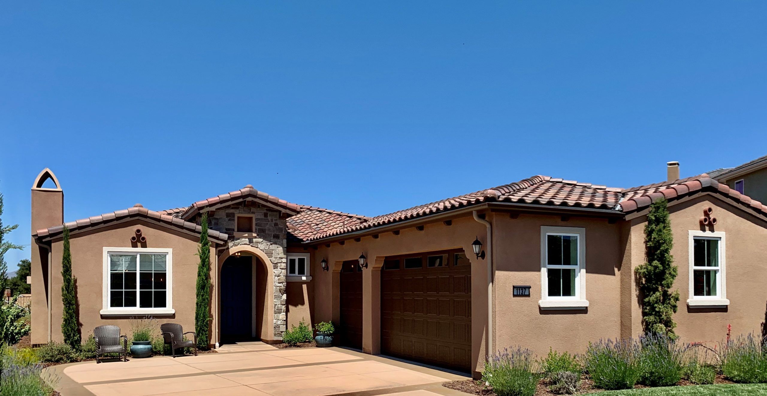 Builder Images 4 Out of 24