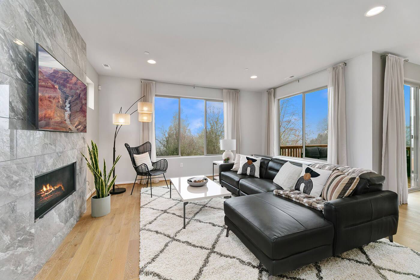 Builder Images 4 Out of 24