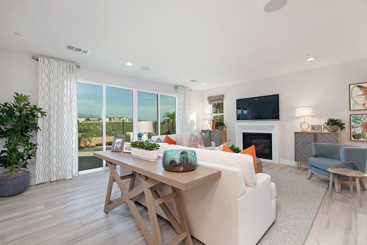 Builder Images 3 Out of 24