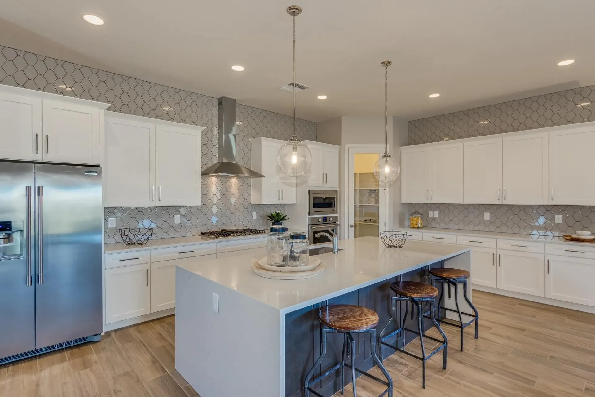 Builder Images 8 Out of 19