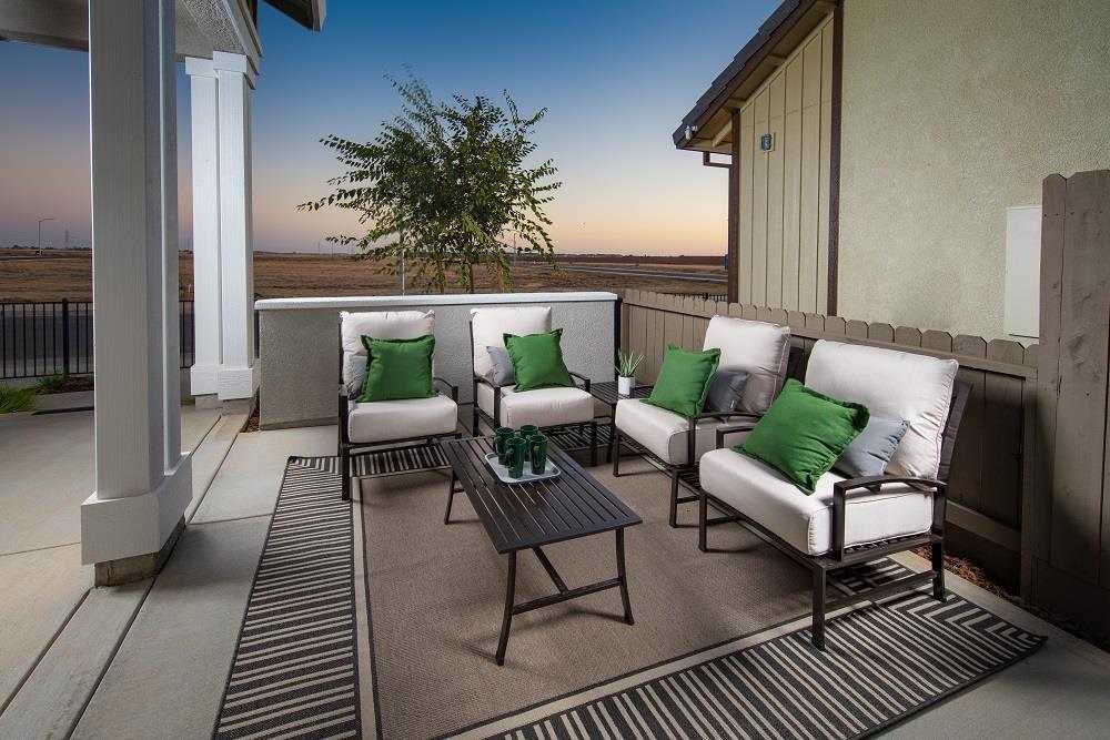 Builder Images 4 Out of 24