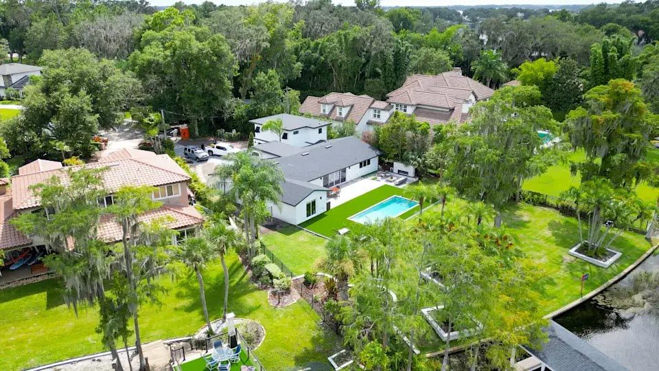 Builder Images 6 Out of 24