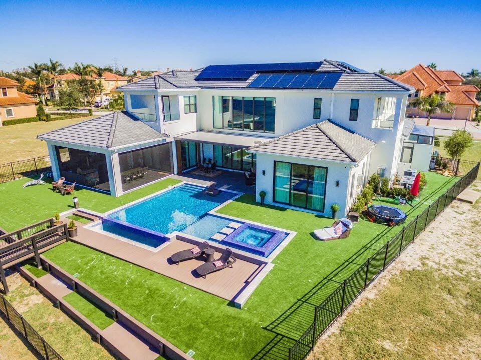 Builder Images 9 Out of 24