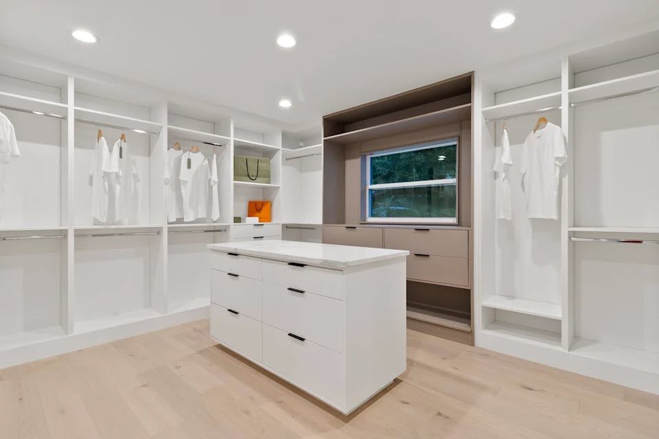 Builder Images 20 Out of 24