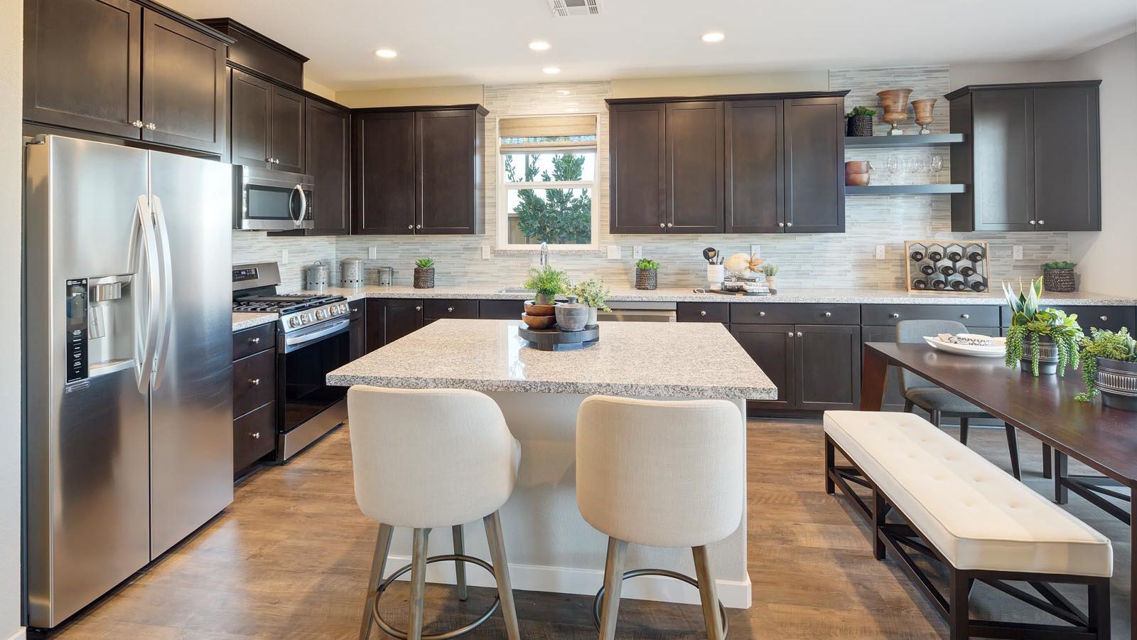 Builder Images 2 Out of 24