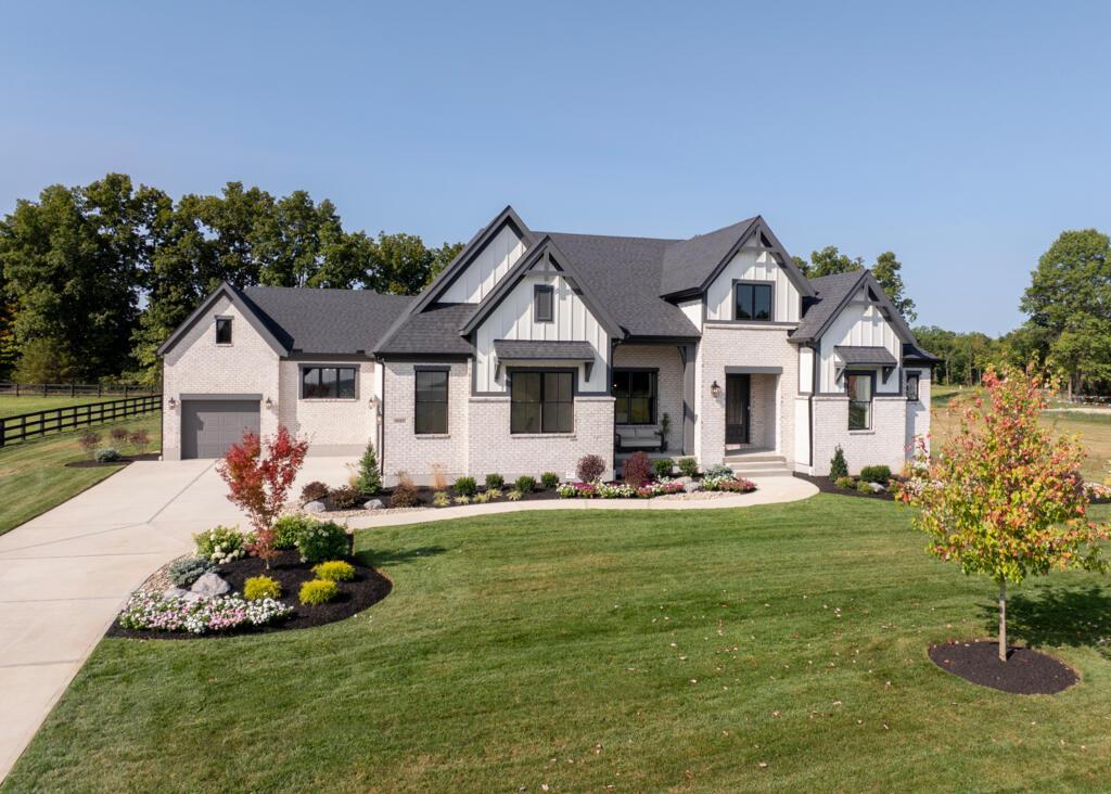 Builder Images 2 Out of 18