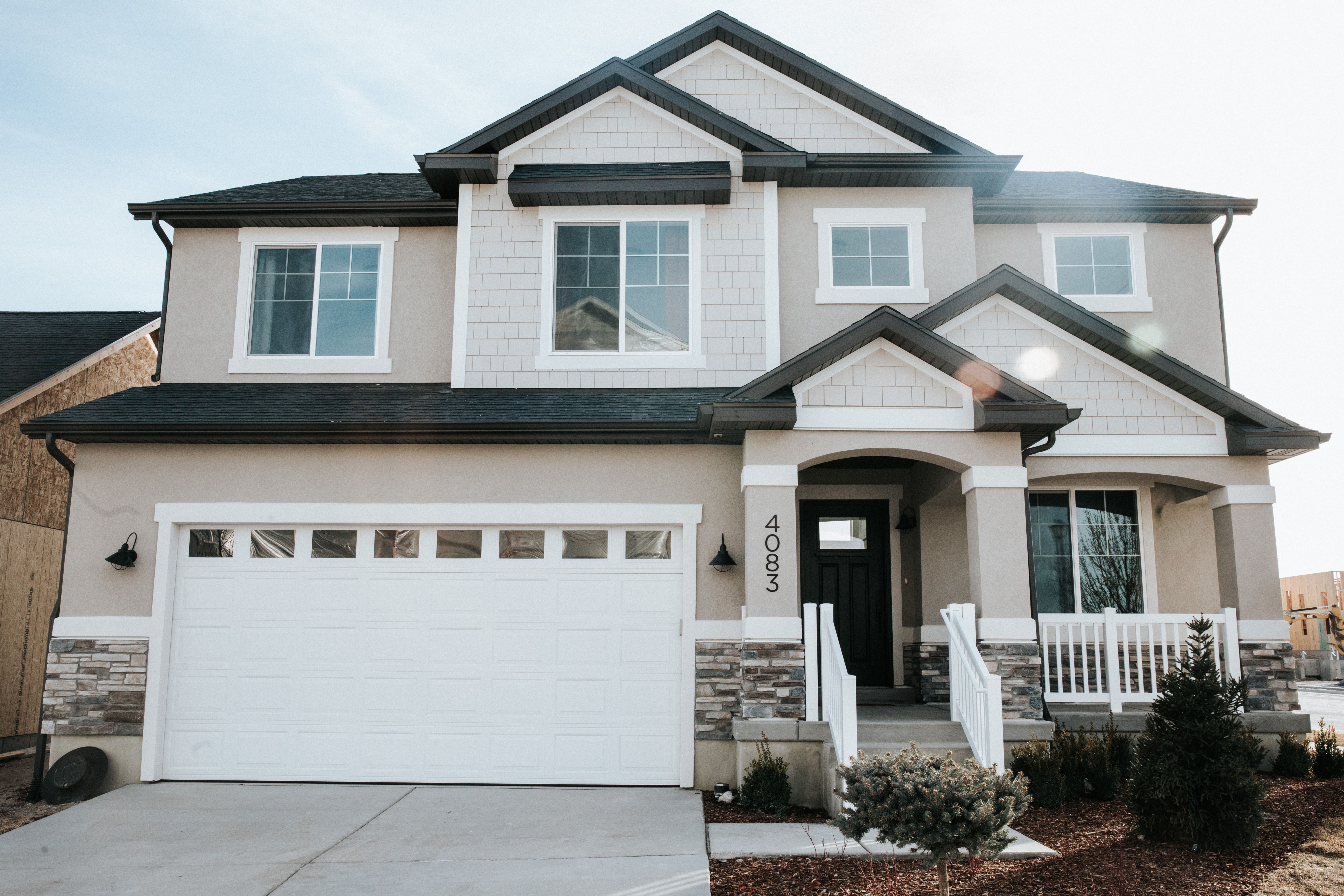 Builder Images 2 Out of 4