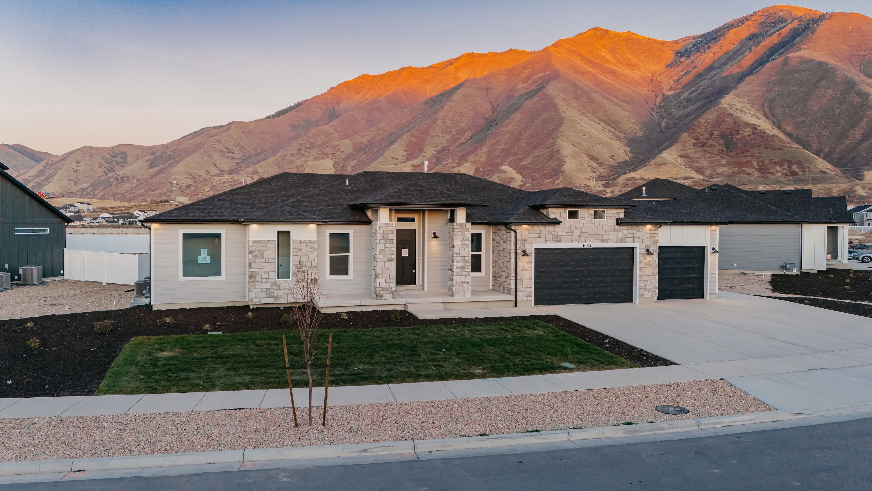 Builder Images 1 Out of 24