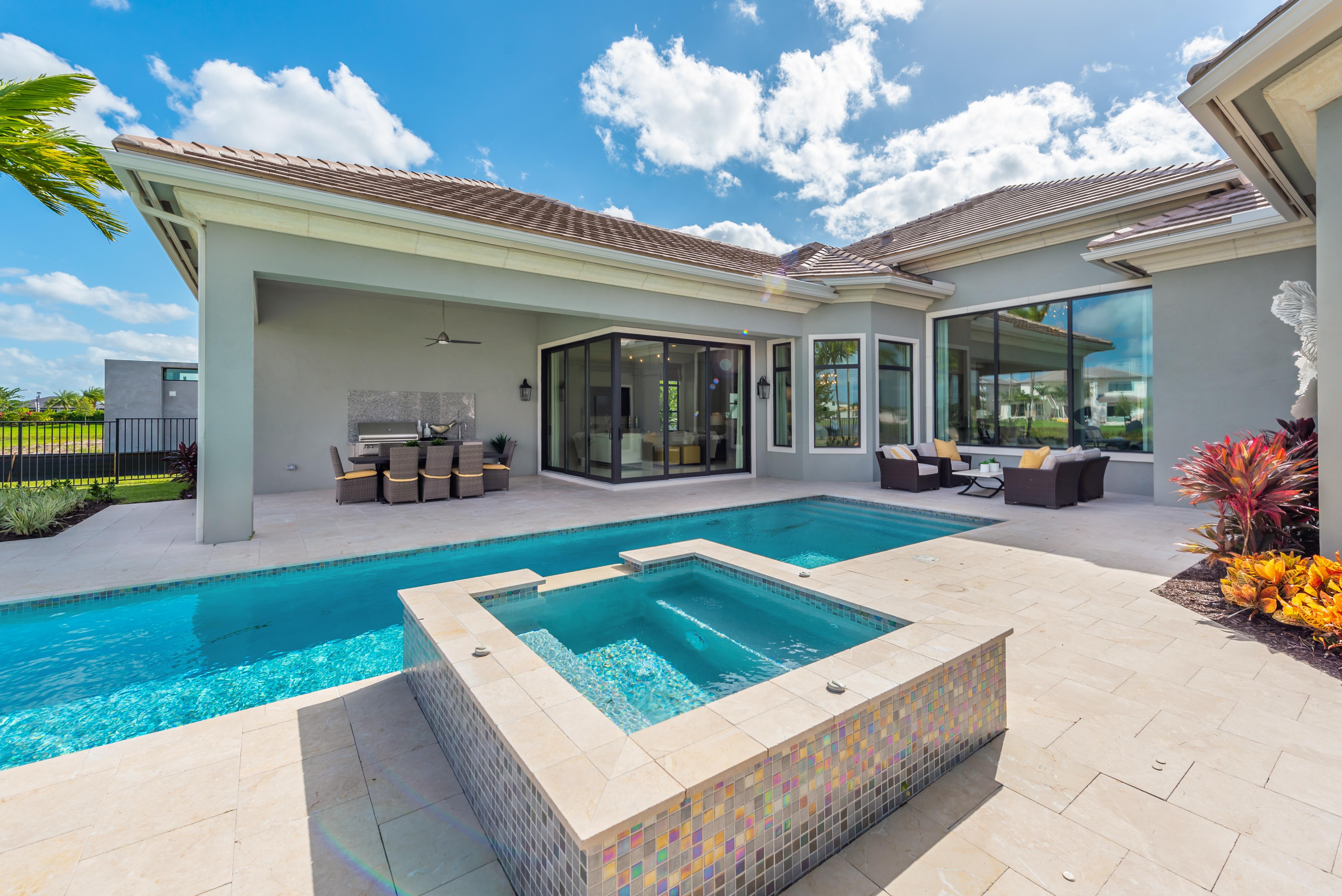 Builder Images 2 Out of 17