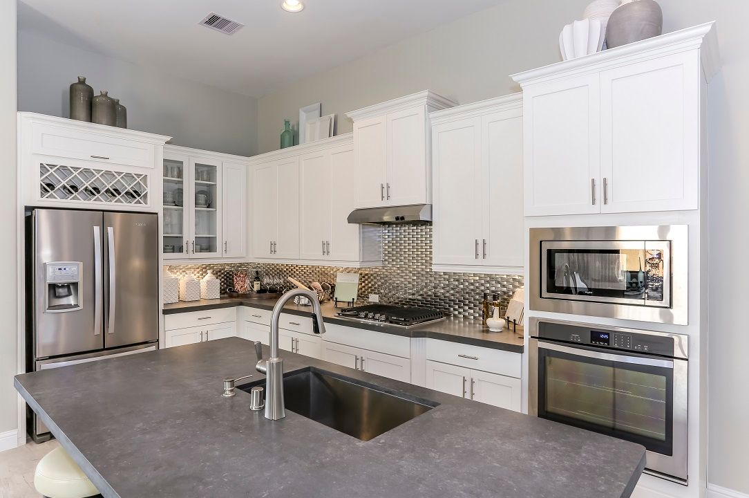 Builder Images 2 Out of 24