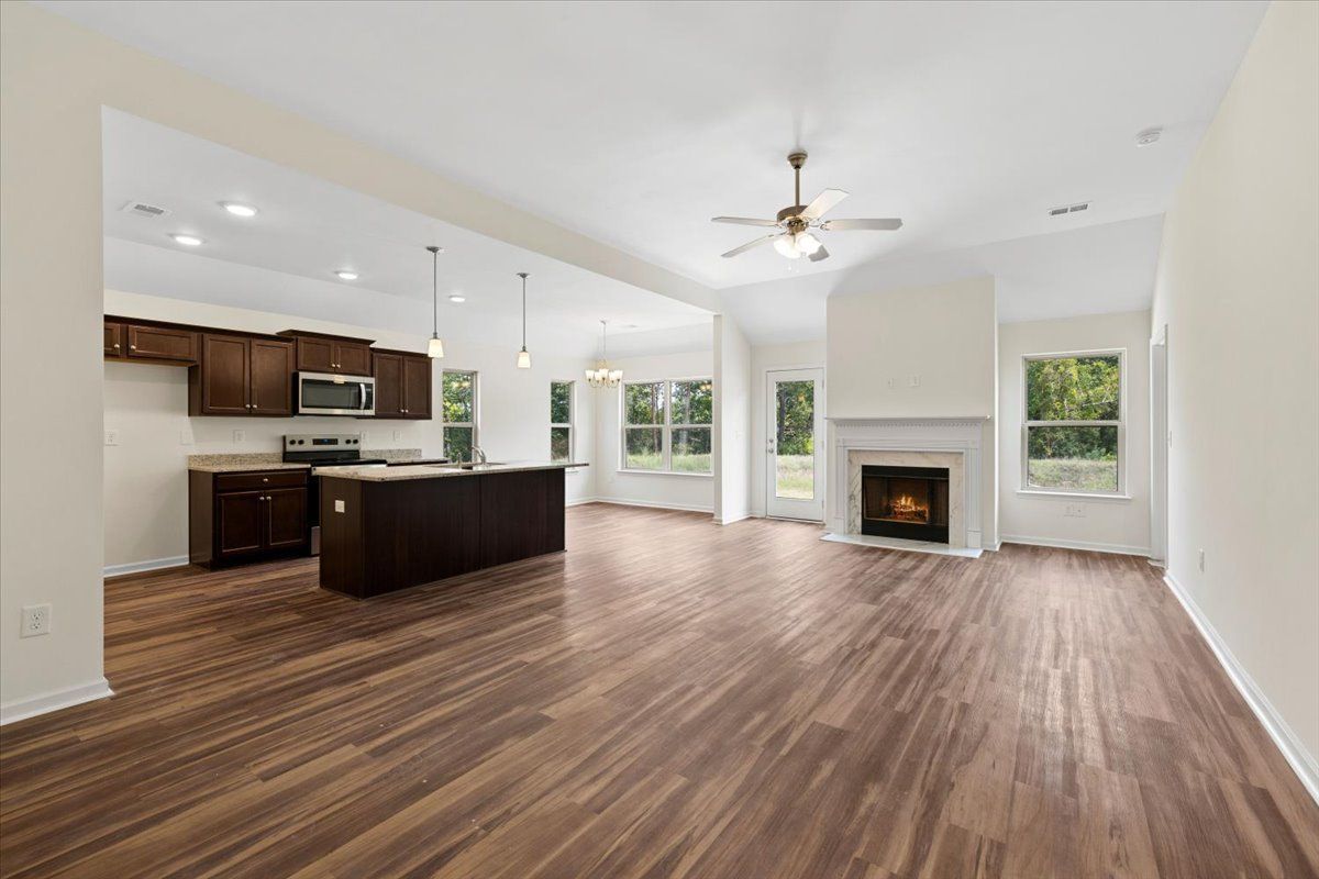 Constructor Imagenes 12 De 24