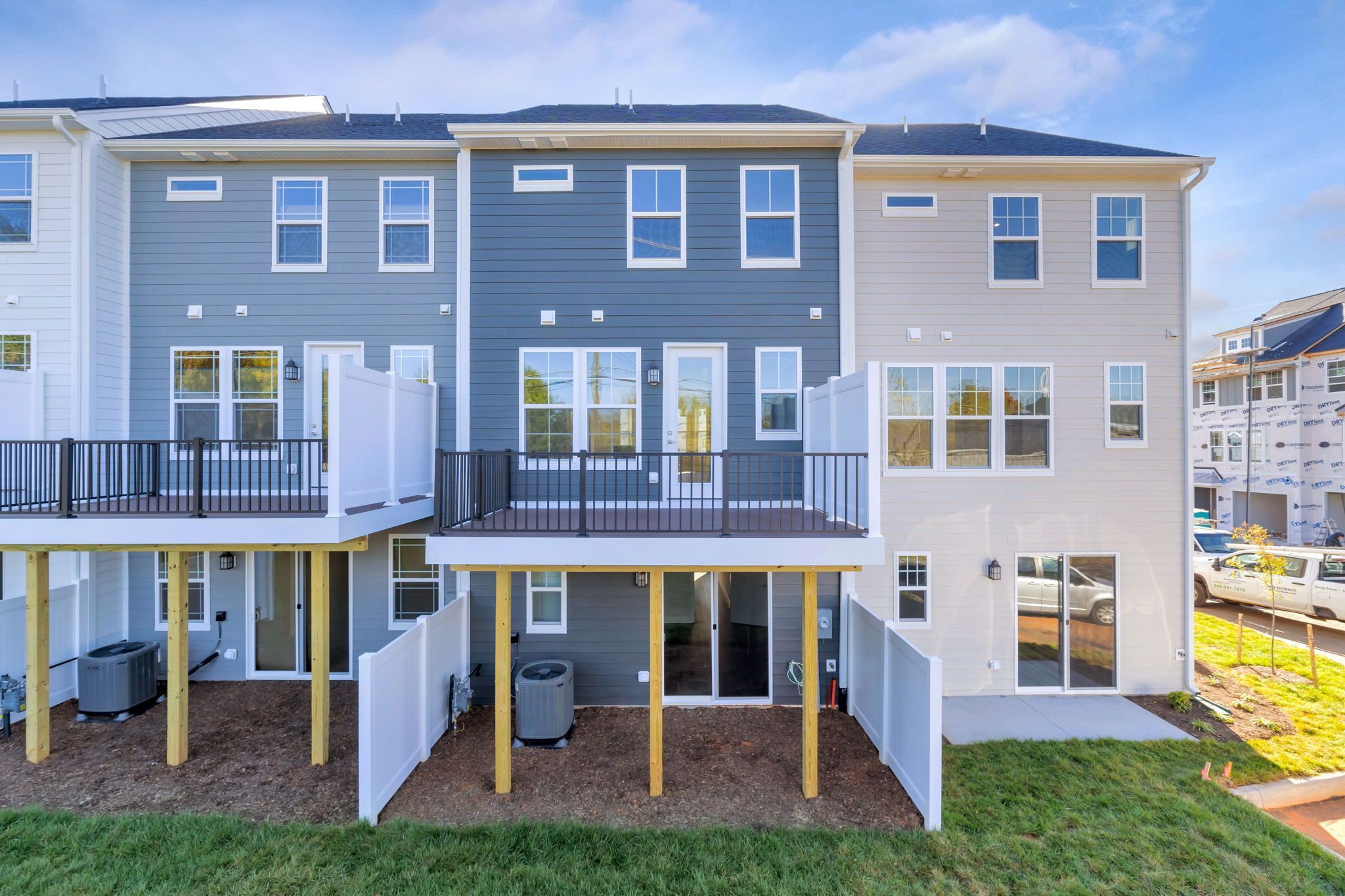 Builder Images 20 Out of 24