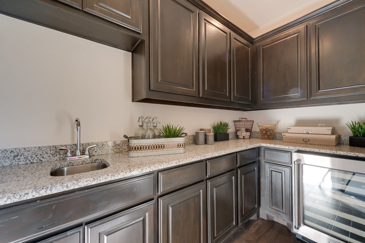 Builder Images 3 Out of 22