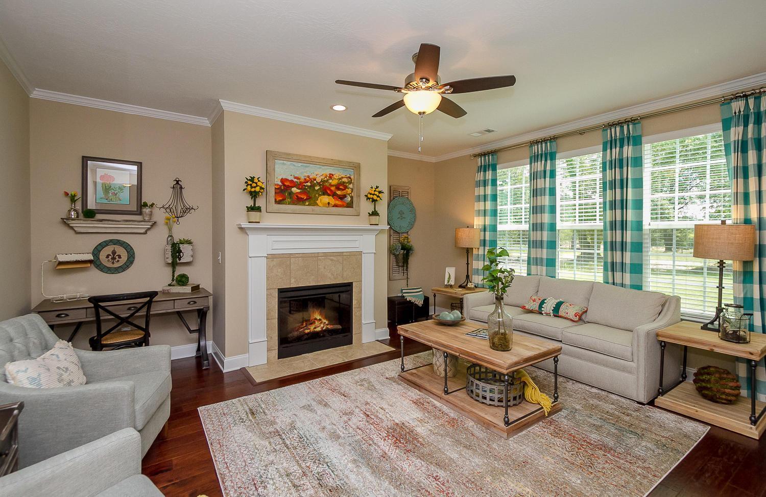 Builder Images 4 Out of 18