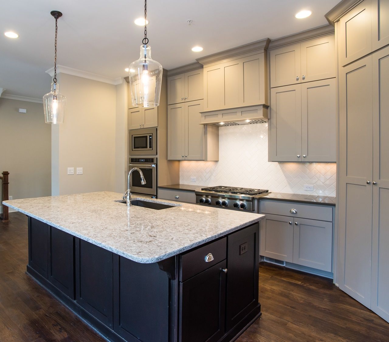 Builder Images 9 Out of 24