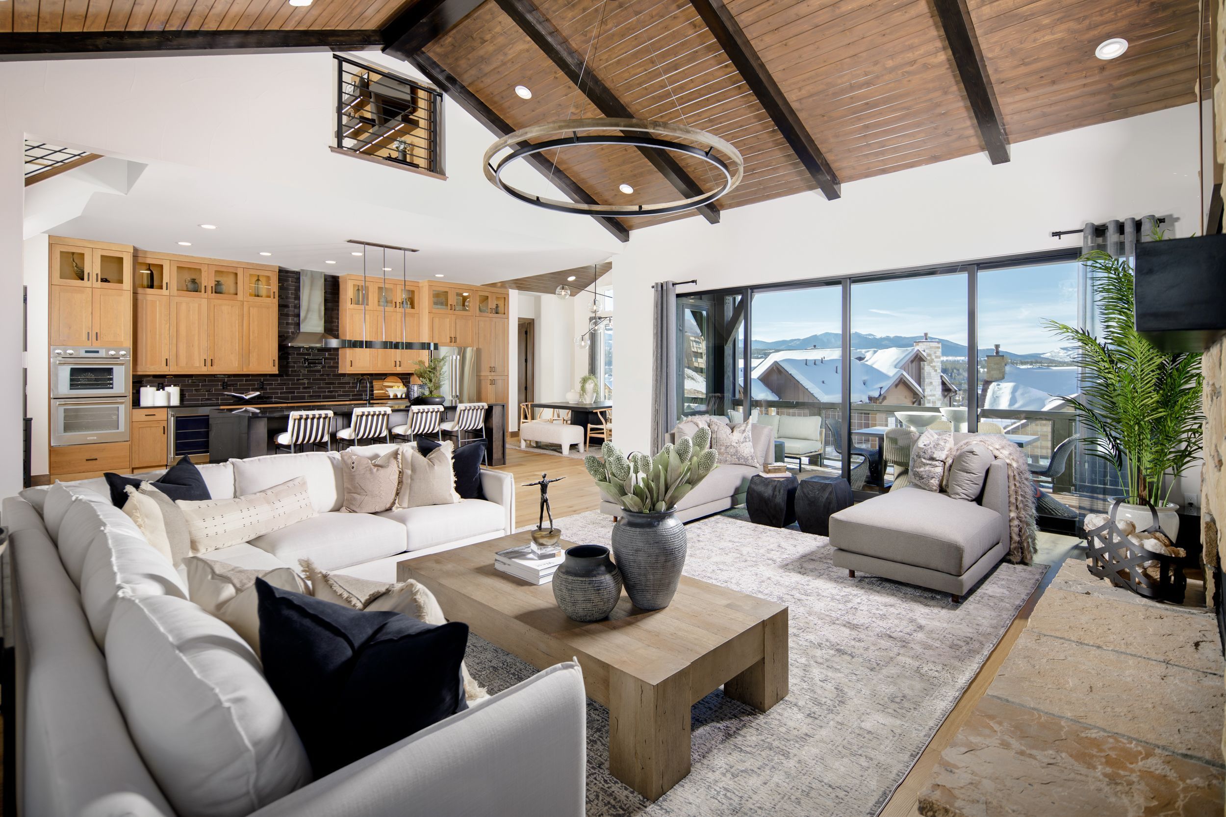 Builder Images 18 Out of 22