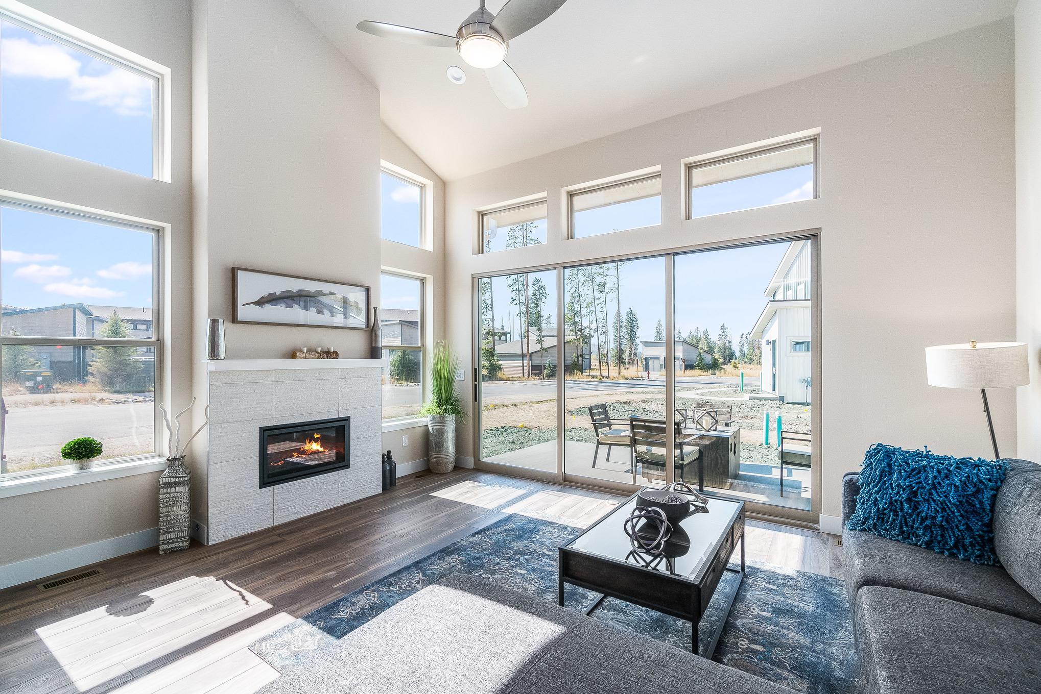 Builder Images 4 Out of 24