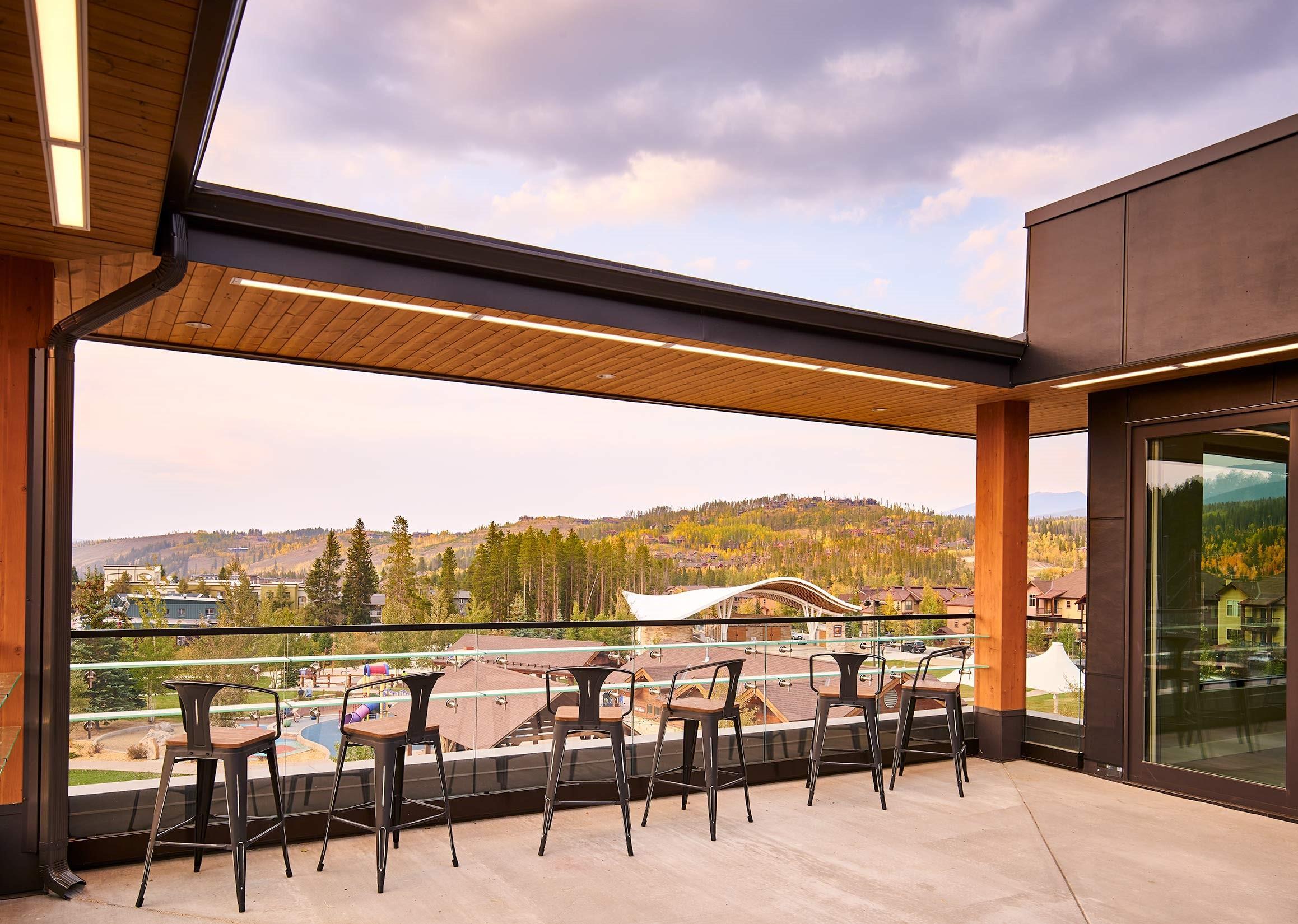 Builder Images 18 Out of 24