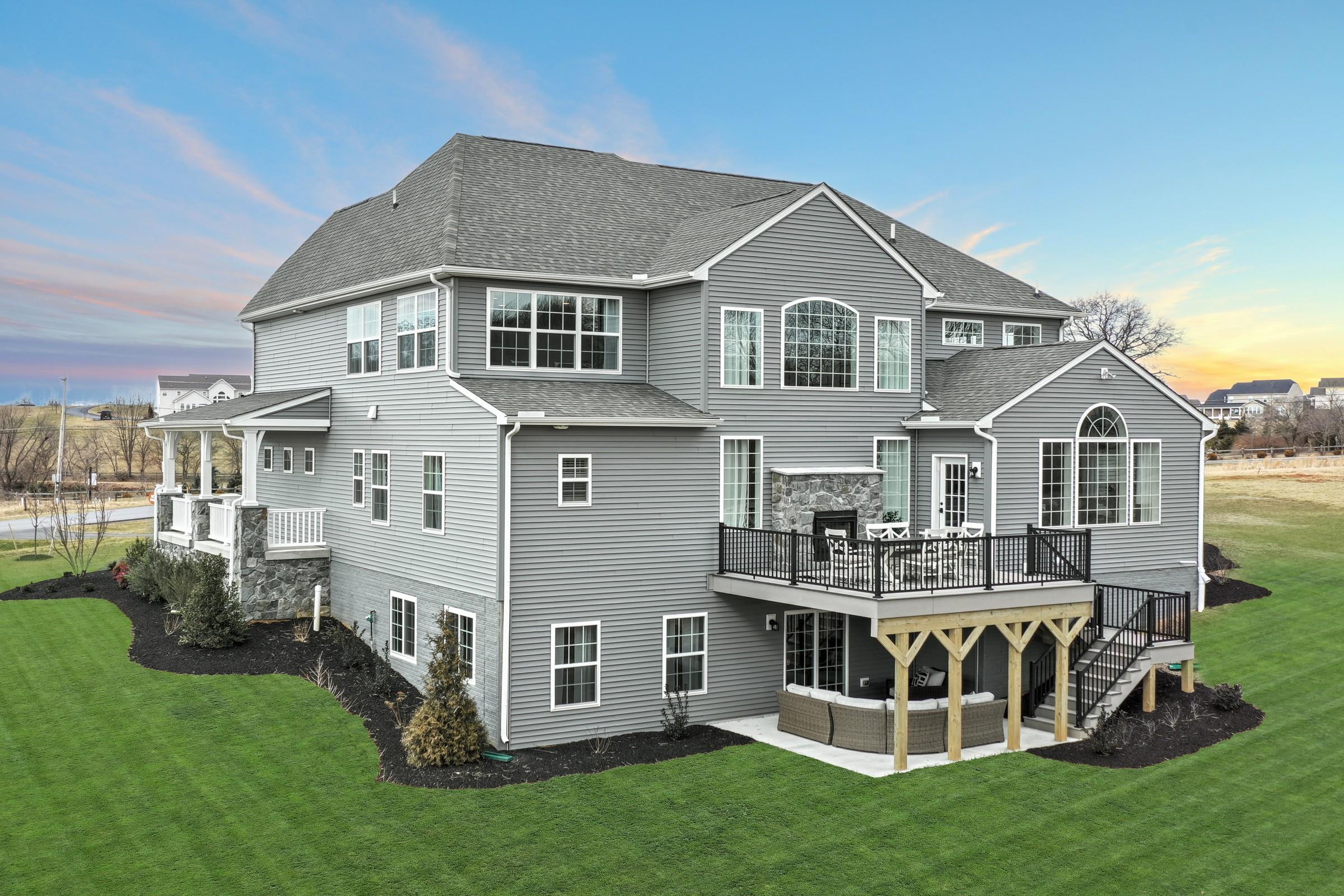 Builder Images 12 Out of 24