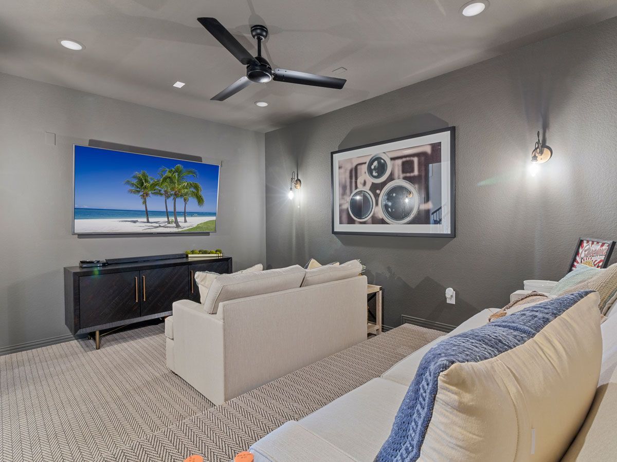 Builder Images 2 Out of 17