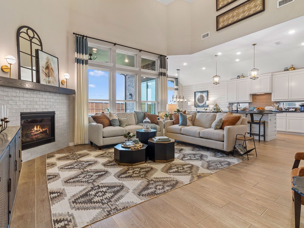 Builder Images 4 Out of 17