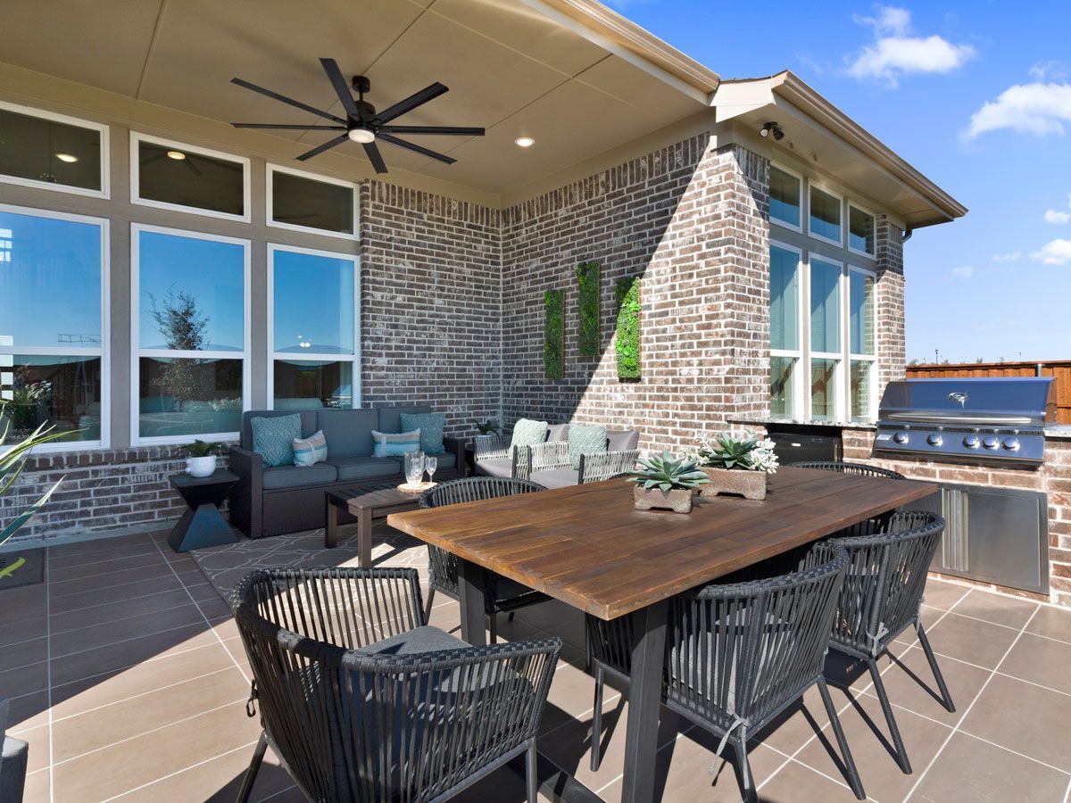 Builder Images 9 Out of 17