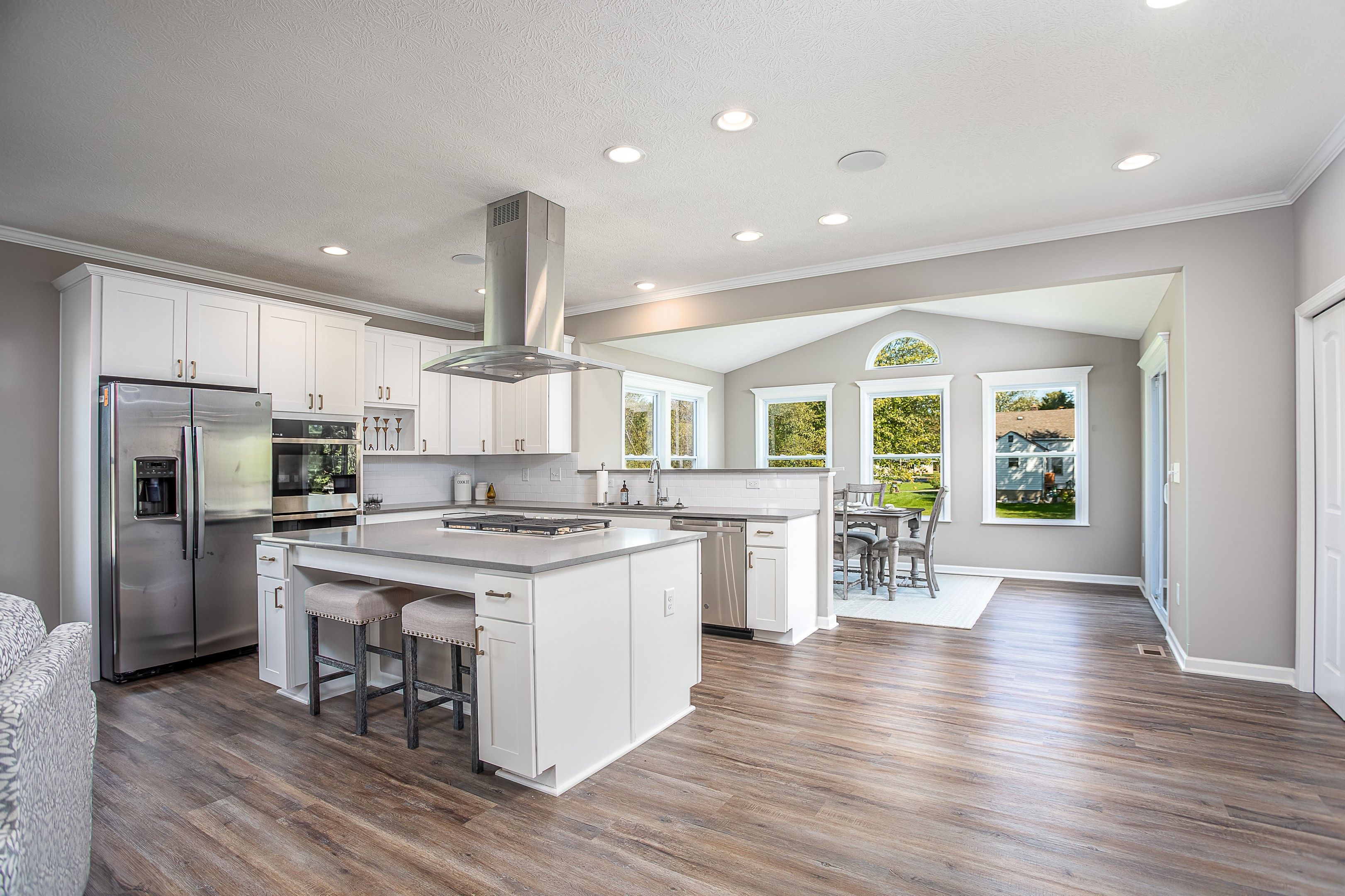 Builder Images 4 Out of 17