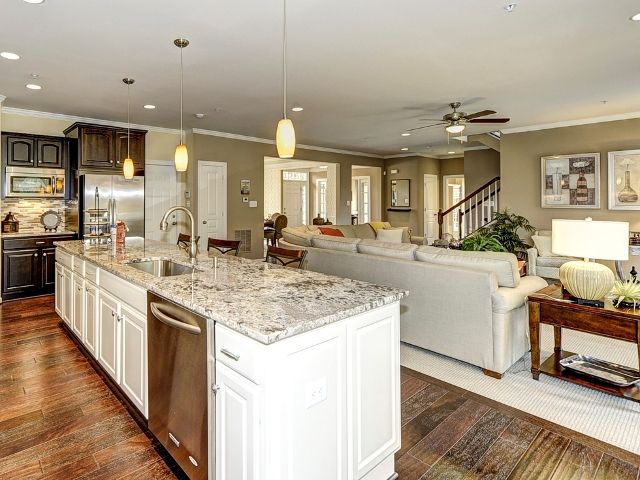 Builder Images 12 Out of 20