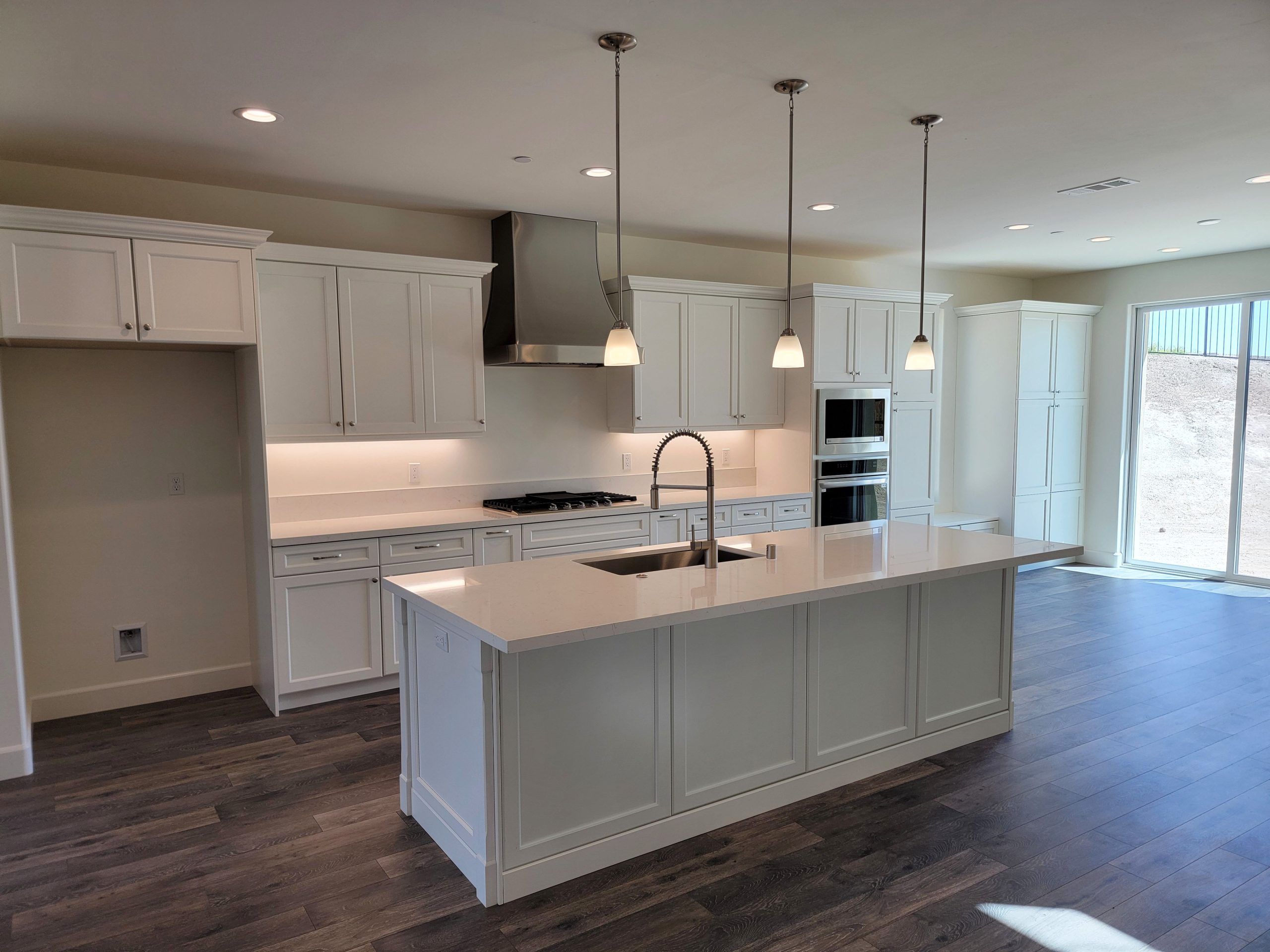 Builder Images 1 Out of 16