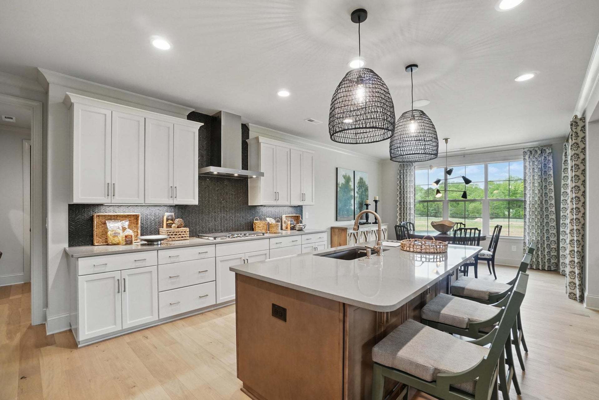 Builder Images 20 Out of 24