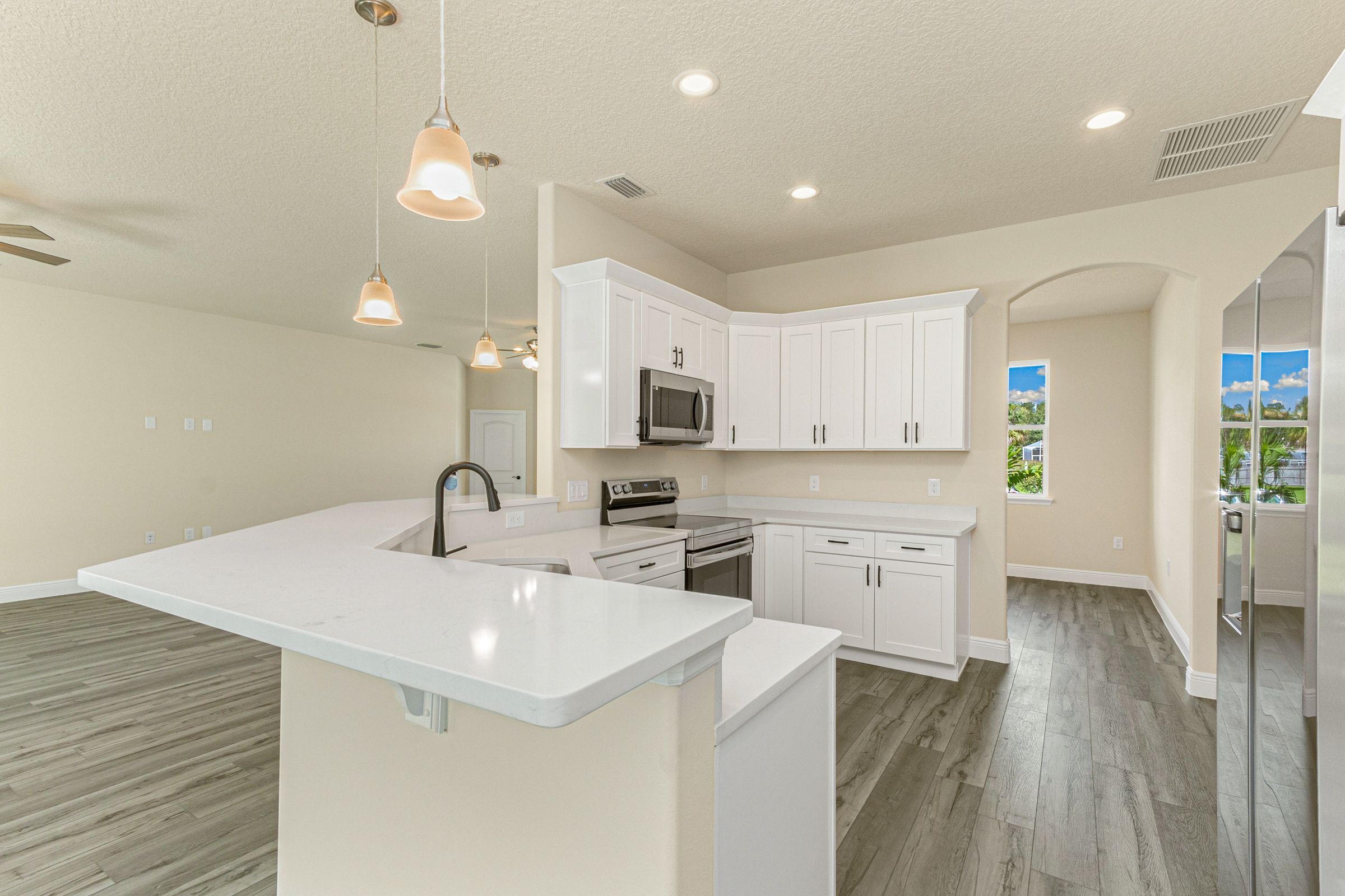 Builder Images 4 Out of 13