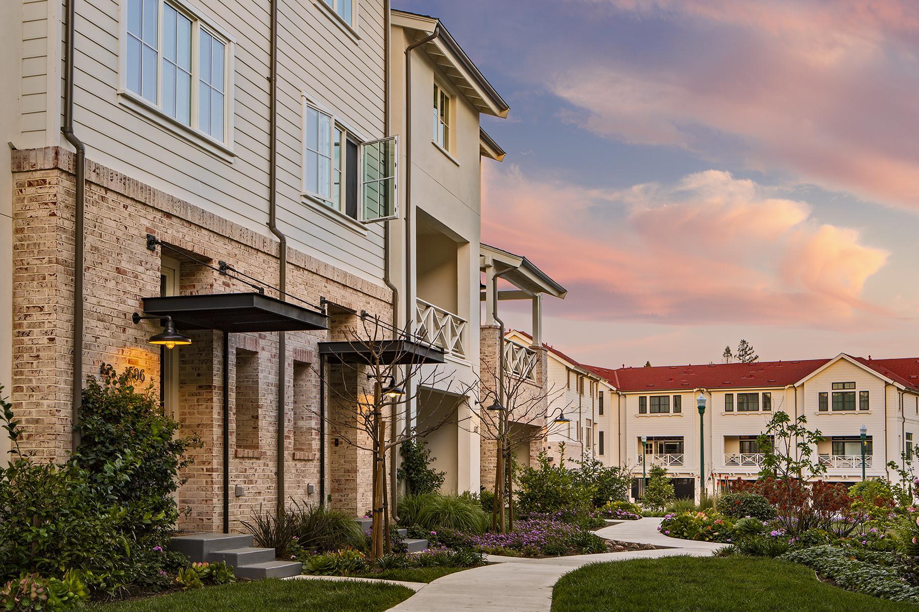 Builder Images 4 Out of 17