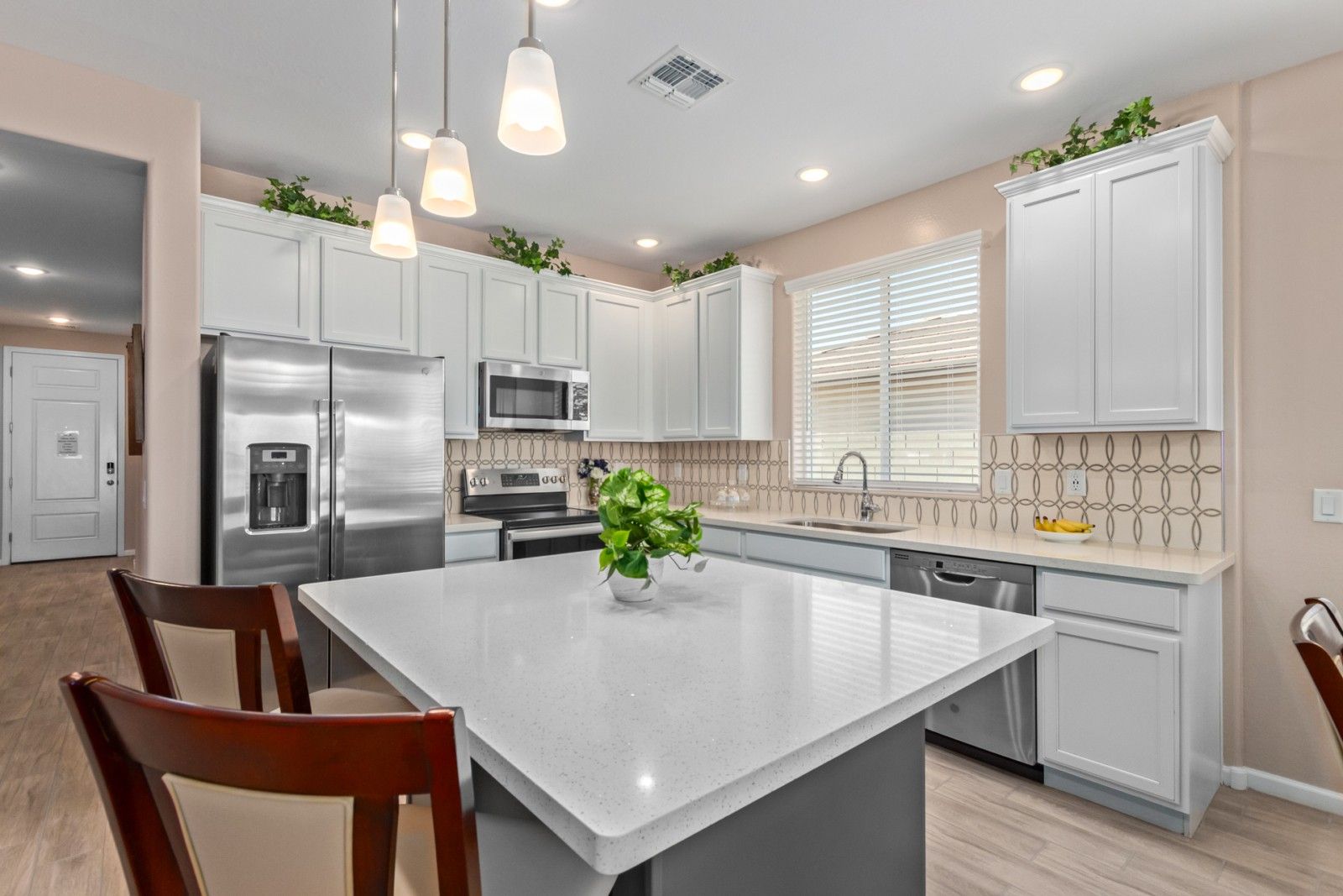 Builder Images 2 Out of 24