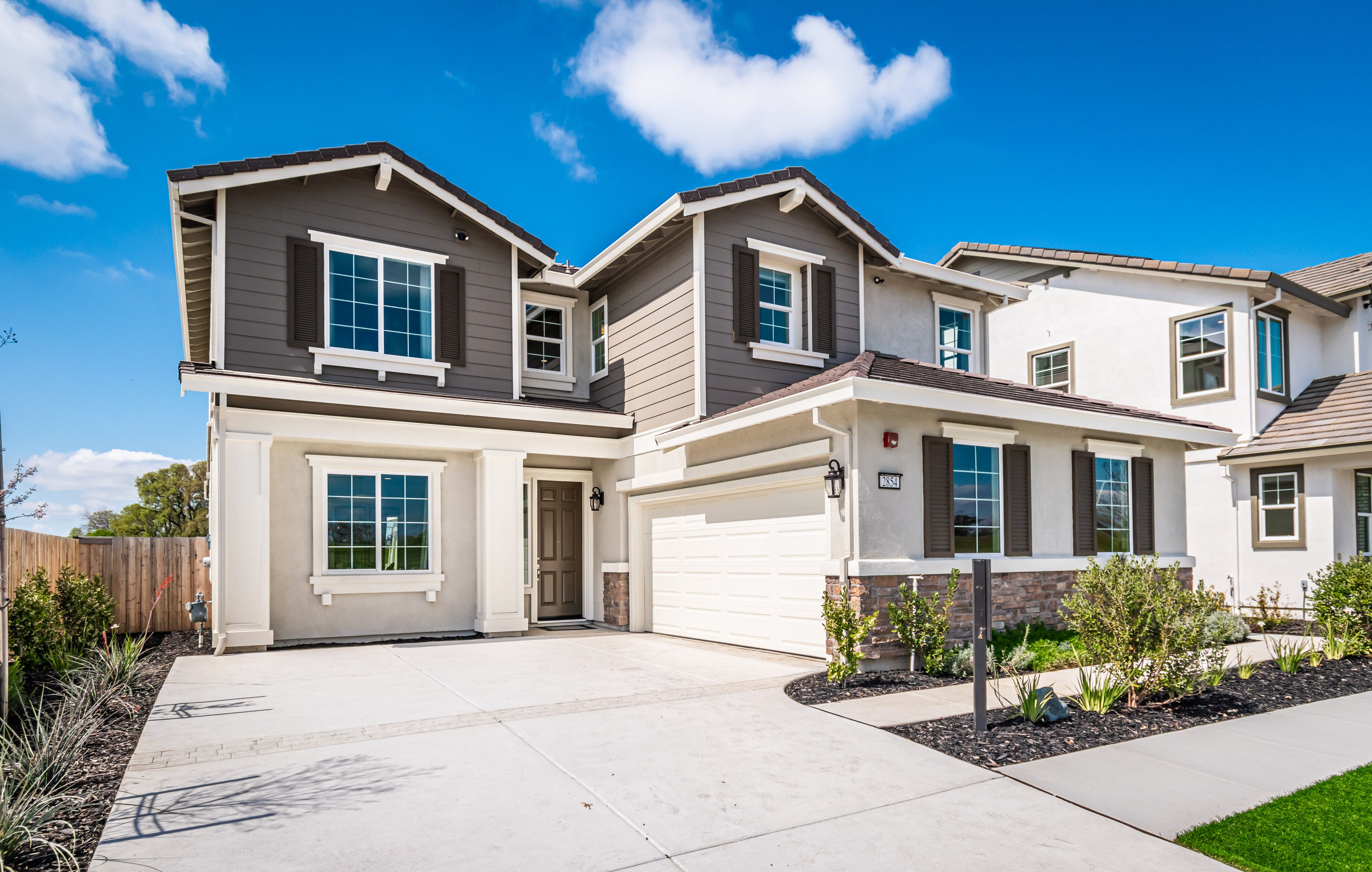 Builder Images 4 Out of 24