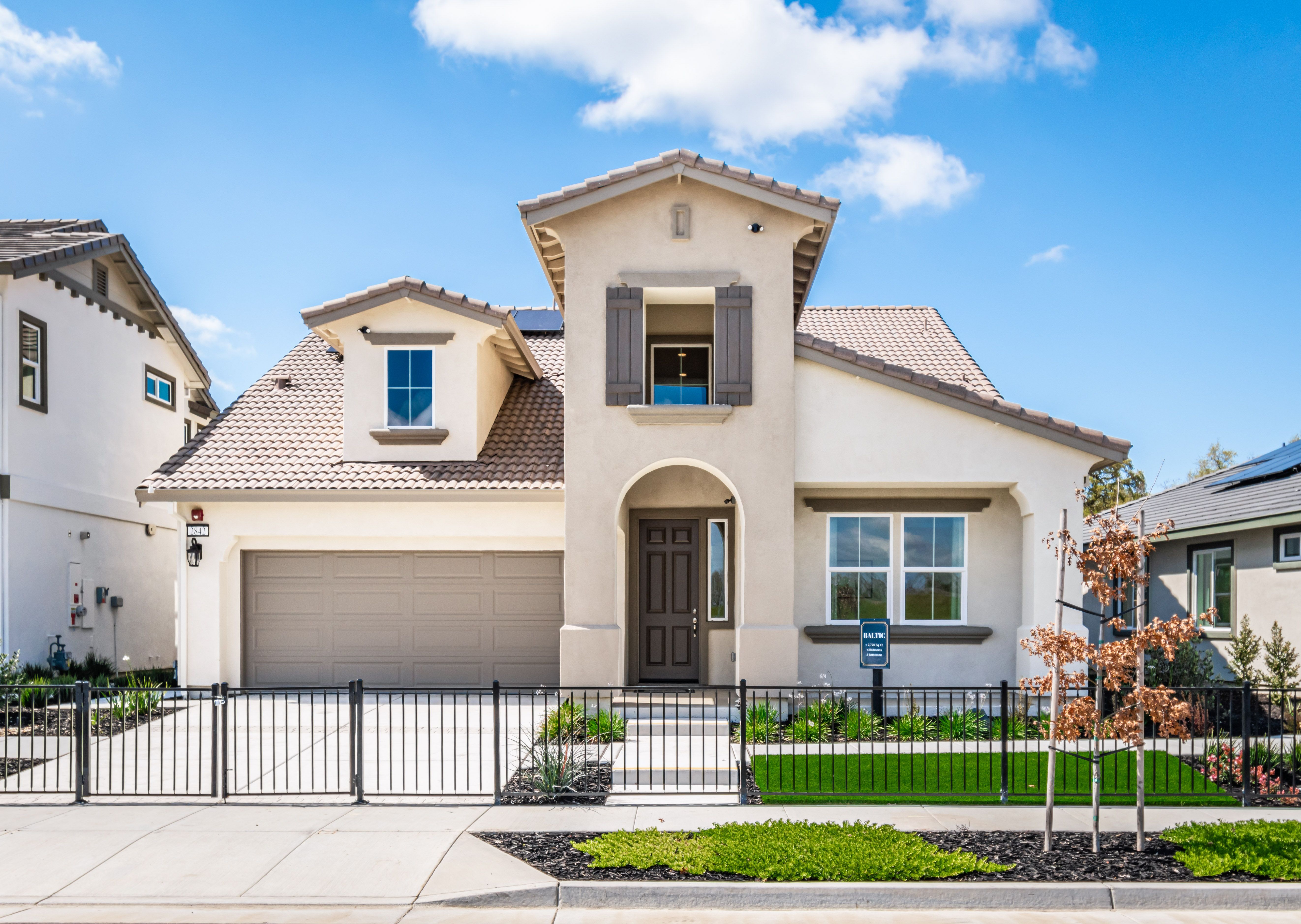 Builder Images 2 Out of 24