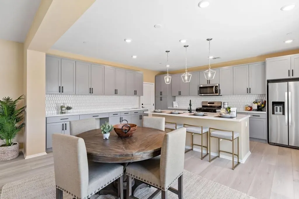 Constructor Imagenes 3 De 24