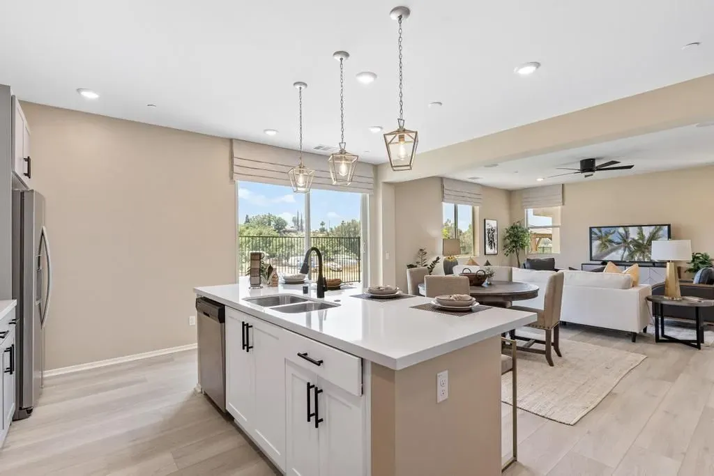 Constructor Imagenes 7 De 24