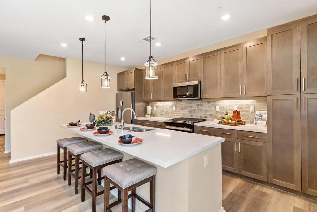 Constructor Imagenes 18 De 24