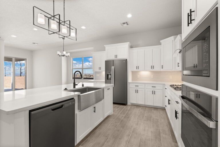 Builder Images 4 Out of 24