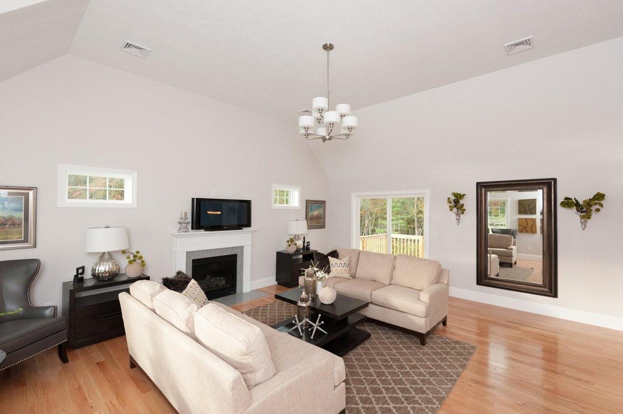 Builder Images 2 Out of 20