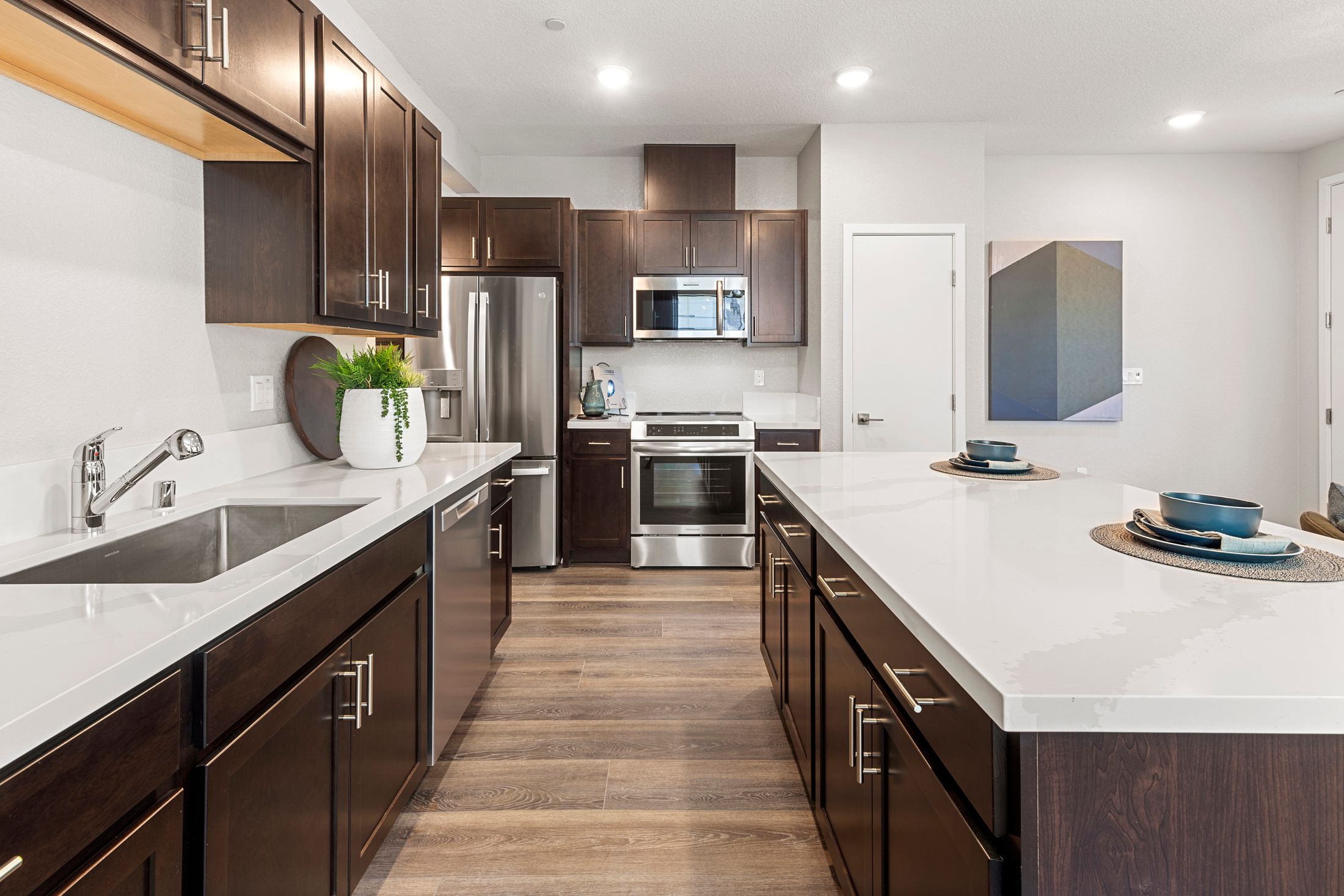 Builder Images 4 Out of 24