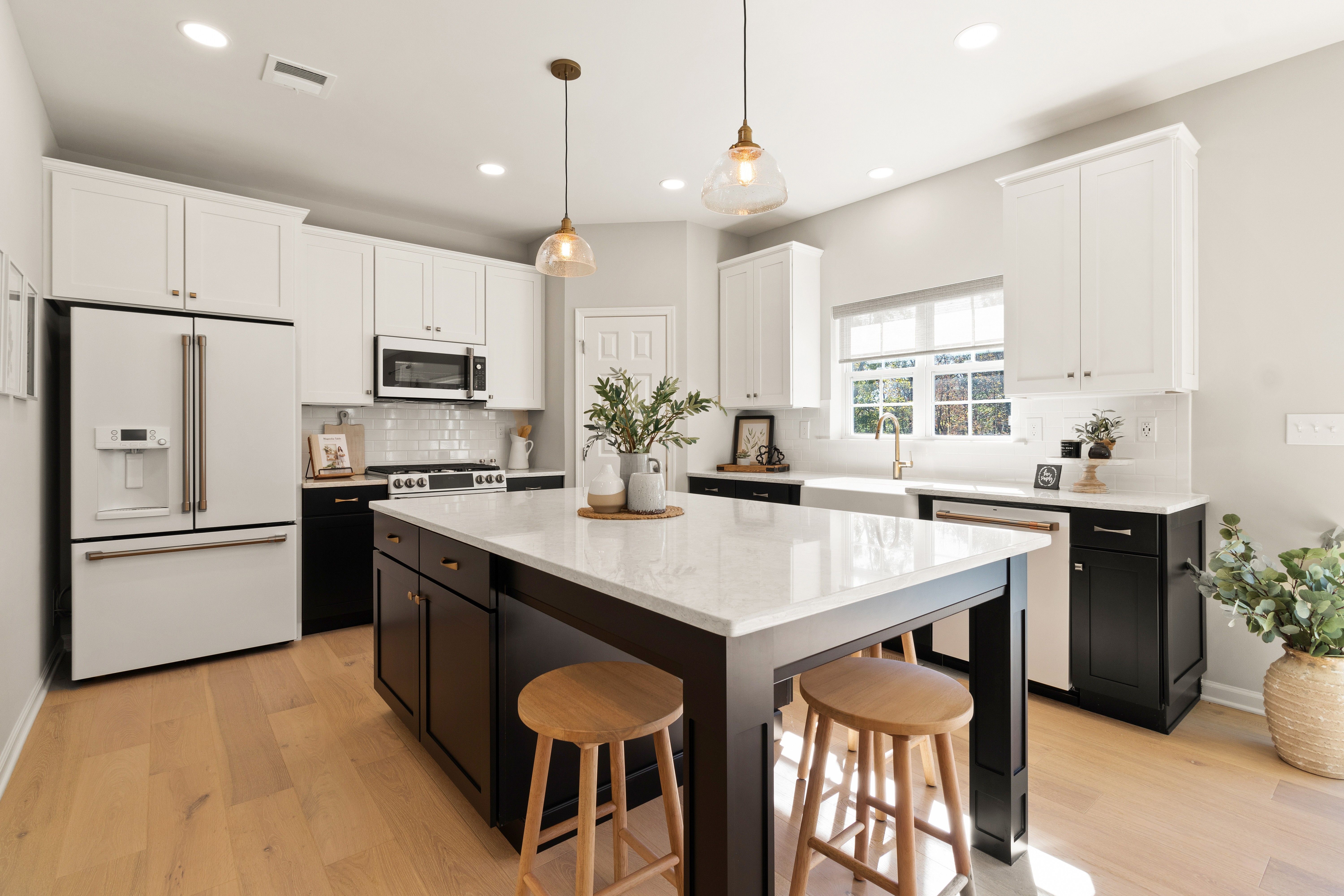 Builder Images 7 Out of 24